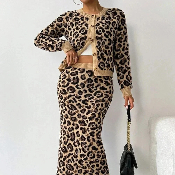 Brown Elegant Women's Leopard Print Casual Loose - Picture 3 of 6